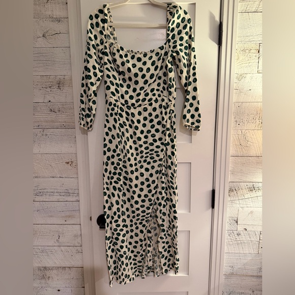 Reformation Dresses & Skirts - Reformation White and Green Polka Dot Long Sleeve Dress